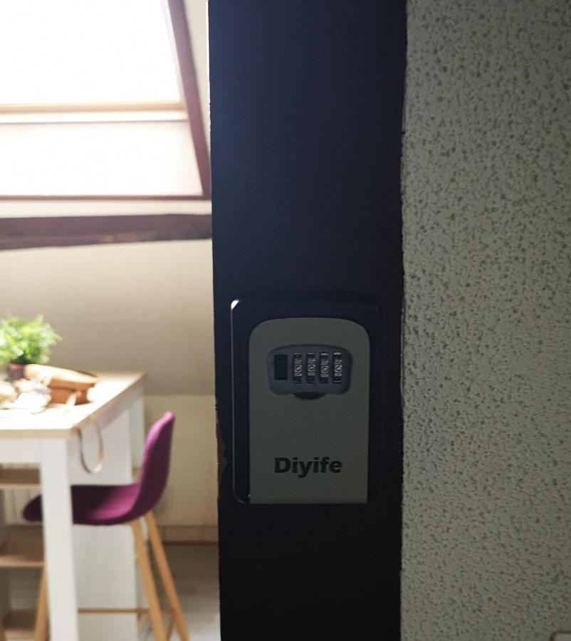 Le Maliya Lägenhet Blois Exteriör bild